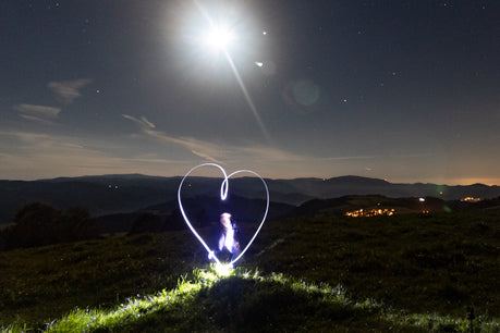 lightpainting by kaiser-filmix mit free sharing mp3 download als klick mich ecard